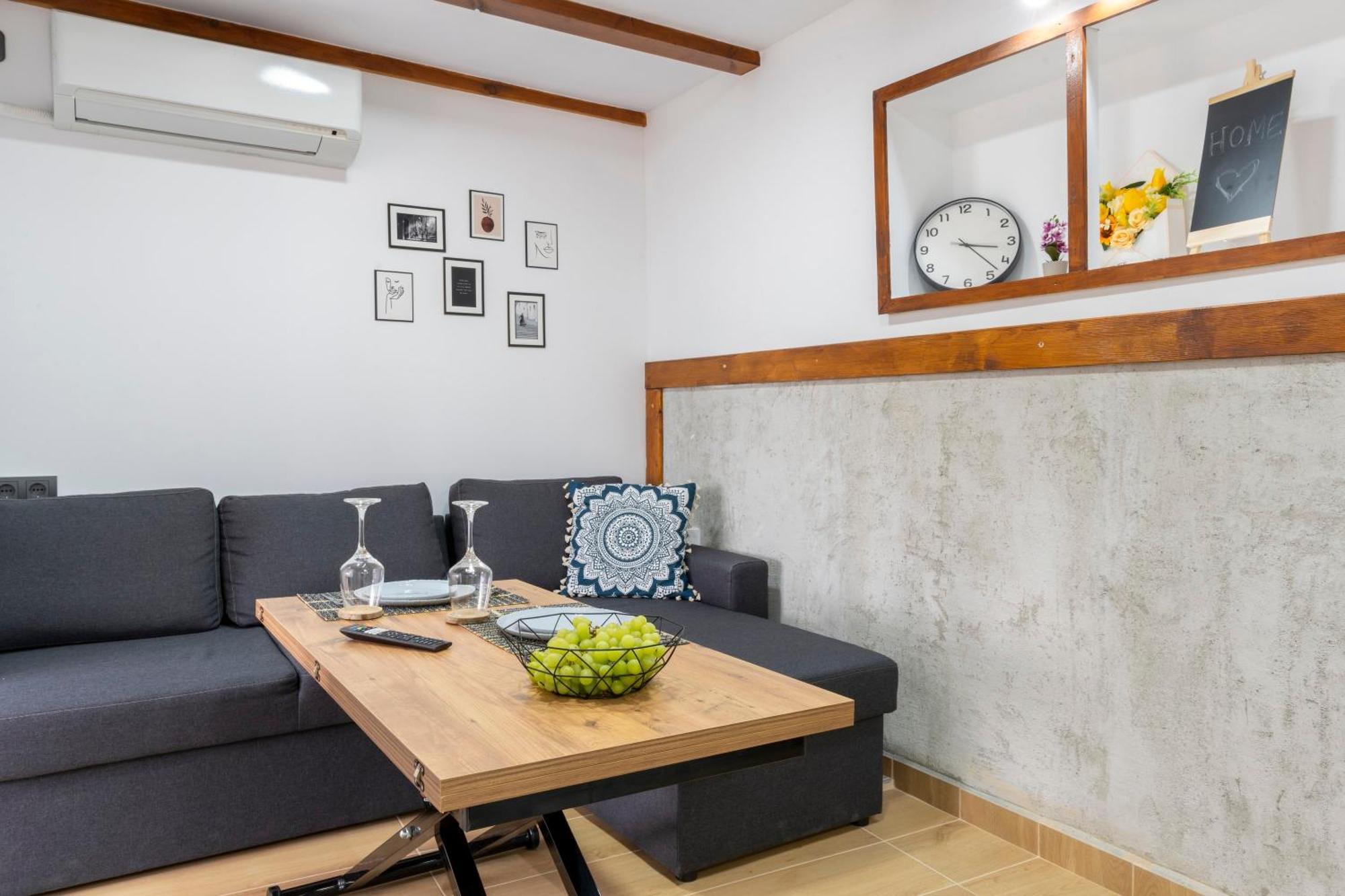 Bobevata Guest House - Floor 1 - Stunning View Old Town Veliko Tarnovo Luaran gambar